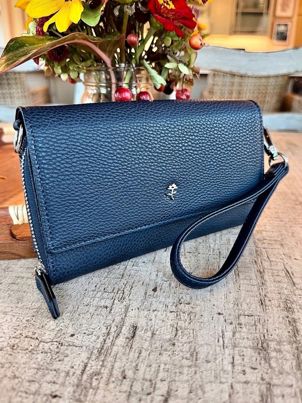 Jenna Kator Crossbody/Wristlet
